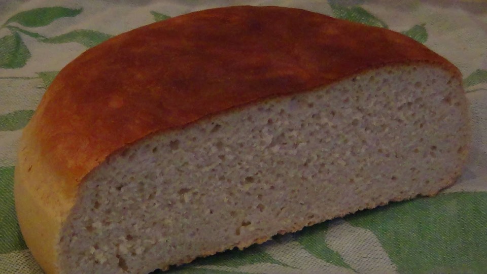 Домашний хлеб на зрелом тесте.